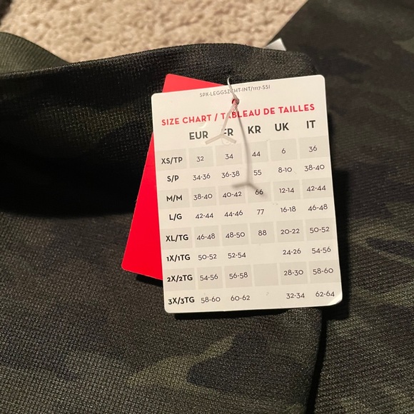 Look at Me Now Seamless Leggings Camo - Picture 6 of 6